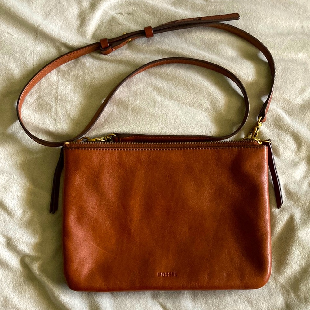 FOSSIL Leather Sling Bag